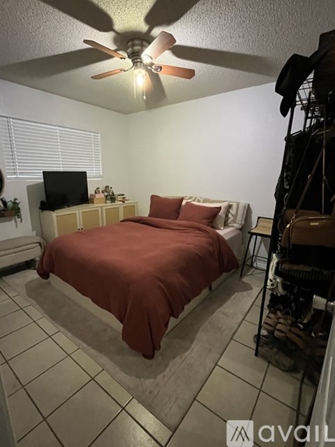 415 Grove Street Southeast 2 Beds Apartment for Rent
