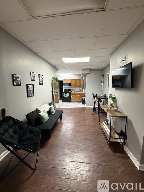 3006 West Cumberland Street 1 Apartment for Rent - Photo gallery 1