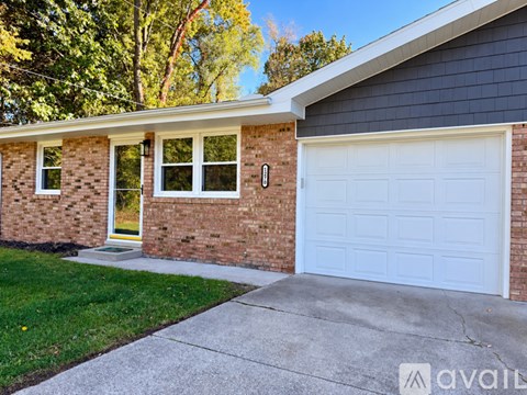 1270 W Marquette Woods Rd 2 Beds Apartment for Rent