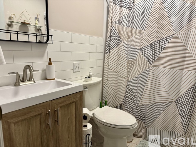 1270 W Marquette Woods Rd 2 Beds Single Family Home for Rent - Photo gallery 4