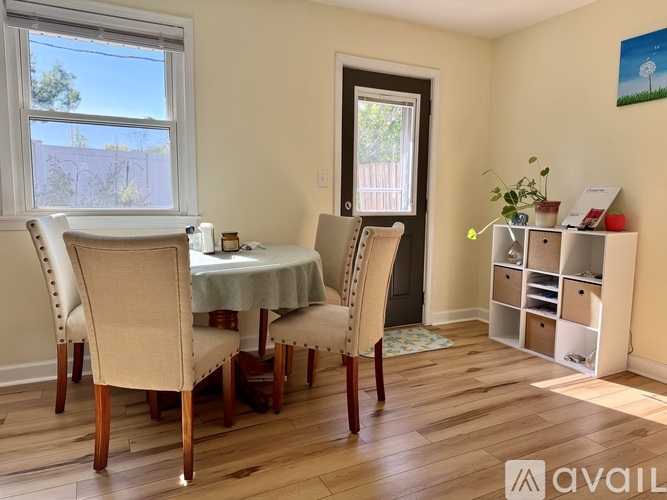 1270 W Marquette Woods Rd 2 Beds Single Family Home for Rent - Photo gallery 5