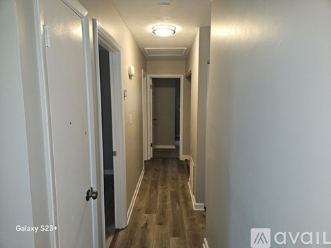 62 Flint River Road 3 Beds Apartment for Rent