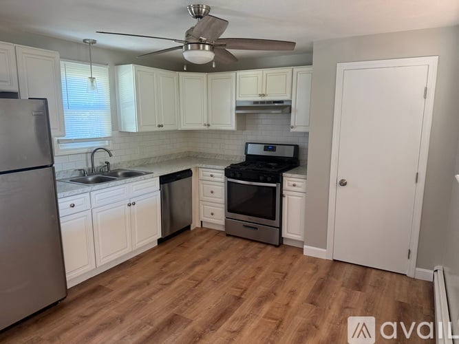 396-398 Juniper St 2 Beds Apartment for Rent - Photo gallery 2