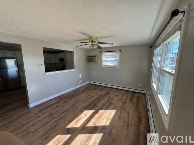 396-398 Juniper St 2 Beds Apartment for Rent - Photo gallery 4