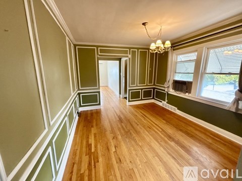 4510 North Menard Avenue 3 Beds Apartment for Rent