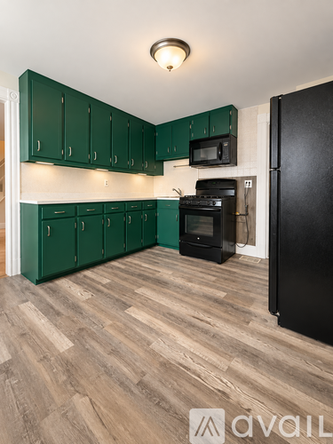 123 Chestnut Street 3 Beds Apartment for Rent - Photo gallery 2