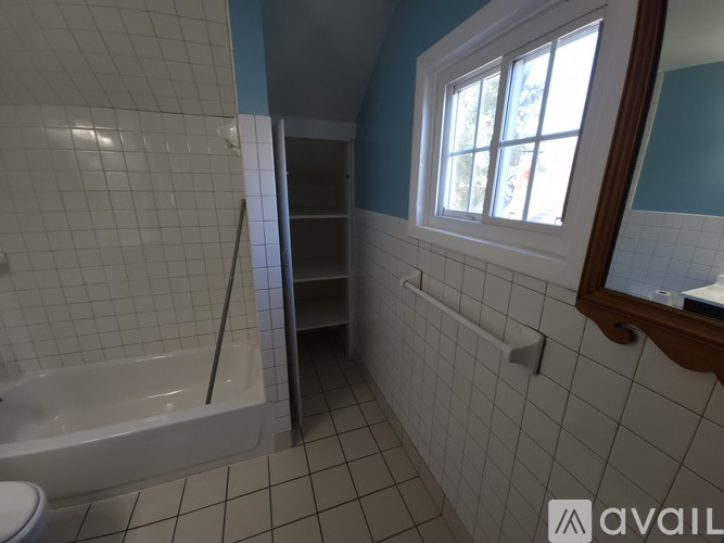 2243 S Smithville Rd 2 Beds Single Family Home for Rent - Photo gallery 2