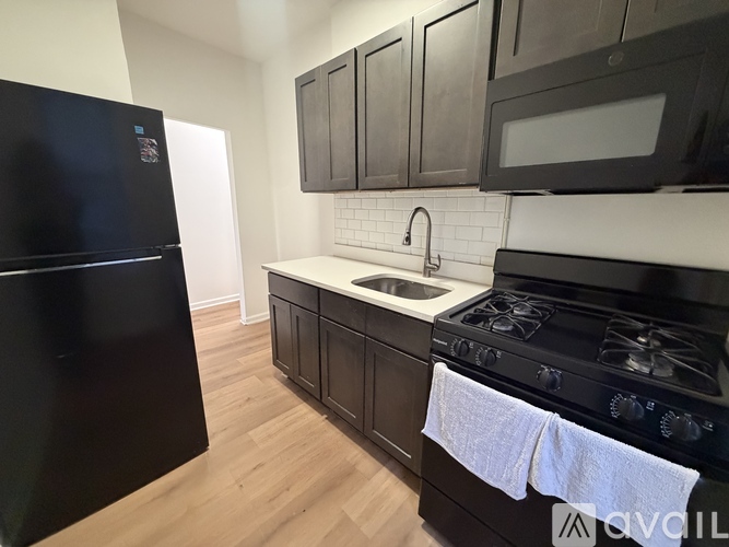 204 60th St 1 Apartment for Rent - Photo gallery 1