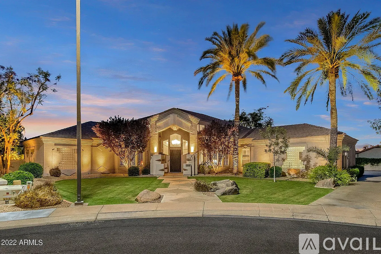 4613 E Glade Cir 5 Beds Single Family Home for Rent - Photo gallery 2
