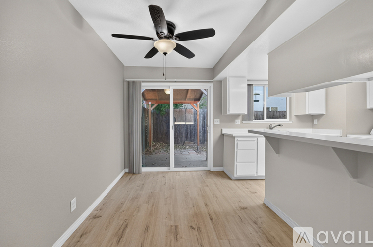 6239 Pecan Avenue 2 Beds Condo for Rent - Photo gallery 5