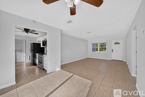 10133 SW 84 Ave Rd 2 Beds Apartment for Rent
