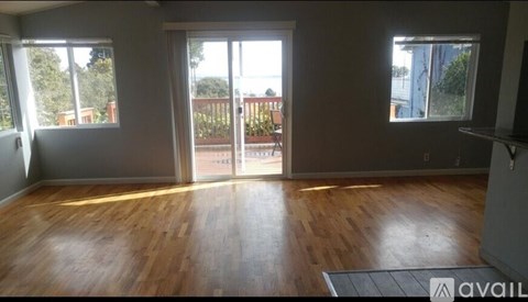 414 Pine St 3 Beds Apartment for Rent