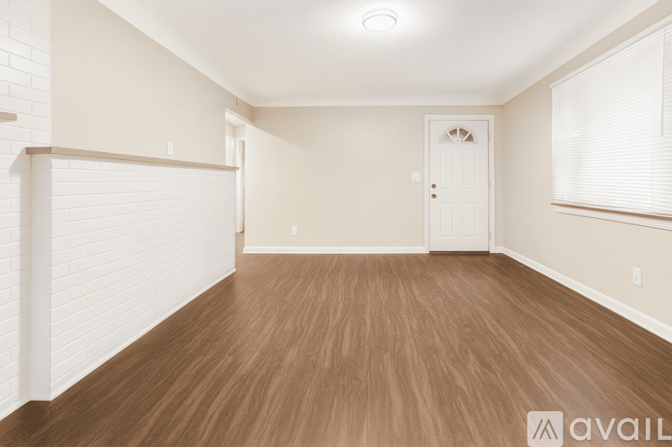 560 Durango Dr 2 Beds Apartment for Rent - Photo gallery 3