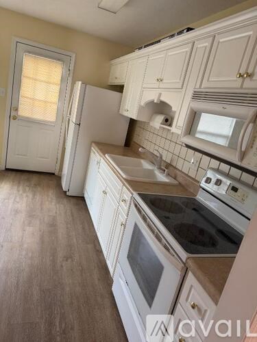 343 Greendale Place 2 Beds Apartment for Rent
