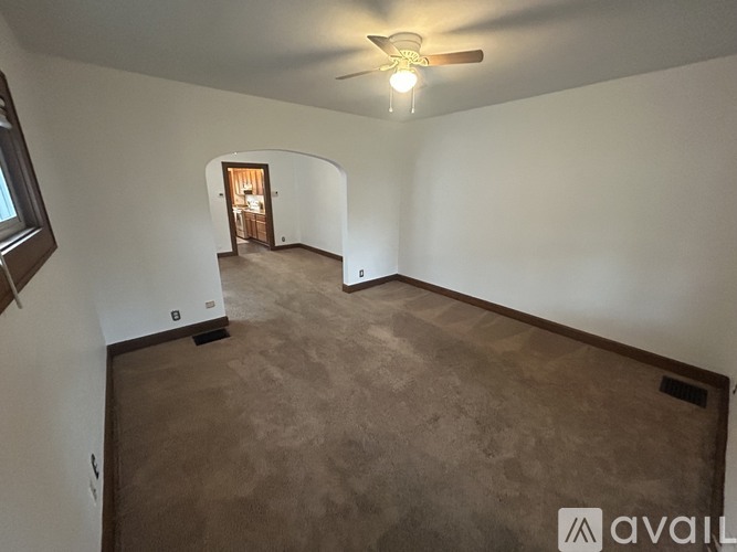 4126 Boulevard Pl 3 Beds Single Family Home for Rent - Photo gallery 4