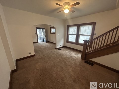 4126 Boulevard Pl 3 Beds Apartment for Rent