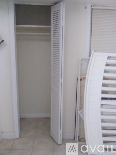 174 Emerson St 1 Apartment for Rent - Photo gallery 3