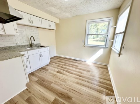 3035 33Rd St NE 3 Beds Apartment for Rent