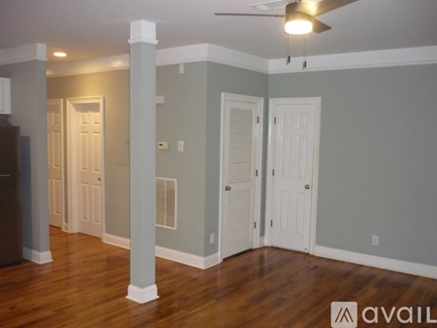 238 Wilbur Ave SE 3 Beds Apartment for Rent