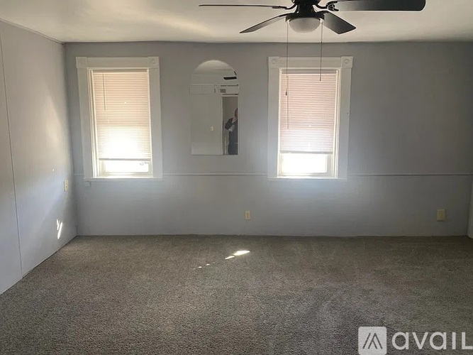 2228 Shelby Street 1 Apartment for Rent - Photo gallery 2