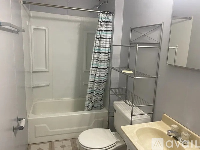 2228 Shelby Street 1 Apartment for Rent - Photo gallery 5