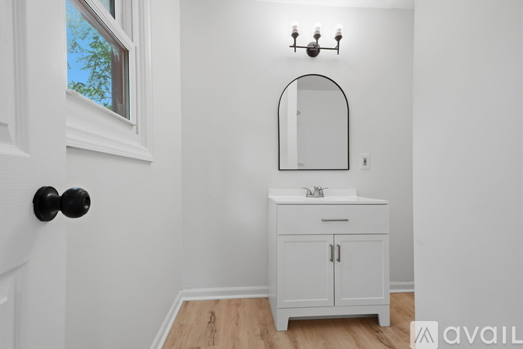 2034 Dunbar Dr 3 Beds Single Family Home for Rent - Photo gallery 5