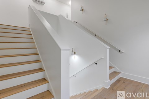 1003 Camellia Blvd 3 Beds Apartment for Rent