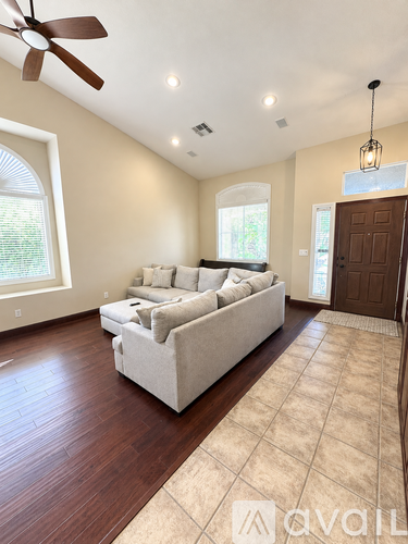 1904 Park Shadows Ln 3 Beds Single Family Home for Rent - Photo gallery 4