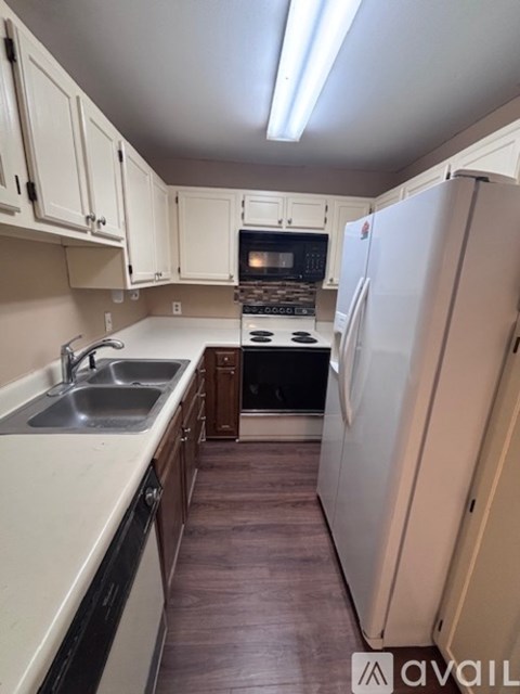 229 Windsor Point Rd 2 Beds Apartment for Rent