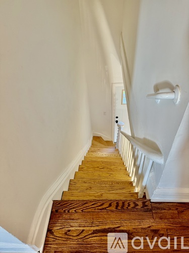 465 Castle St 3 Beds Apartment for Rent - Photo gallery 4