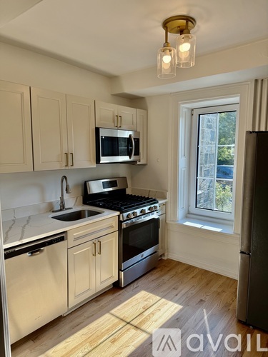 465 Castle St 3 Beds Apartment for Rent - Photo gallery 5