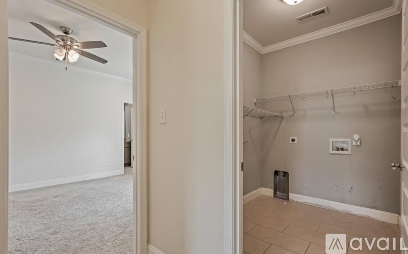 2000 Country Brook Lane 3 Beds Single Family Home for Rent - Photo gallery 5