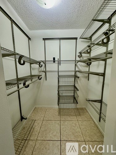 719 Lori Drive 1 Apartment for Rent