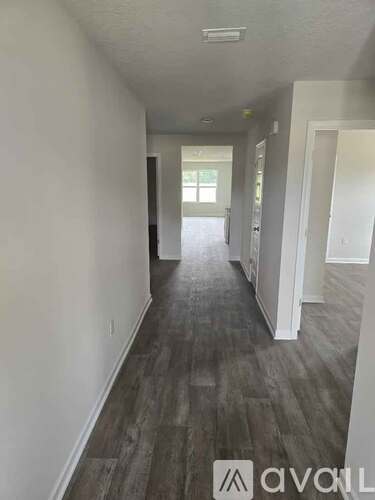 14651 Dayton Circle 4 Beds Single Family Home for Rent - Photo gallery 5