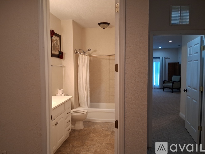 935 Anna Avenue 5 Beds Single Family Home for Rent - Photo gallery 2
