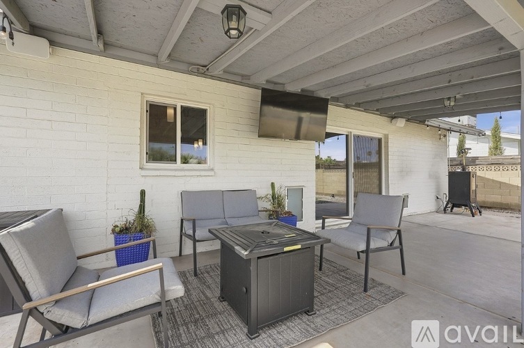 2138 E Yale Dr 3 Beds Single Family Home for Rent - Photo gallery 4