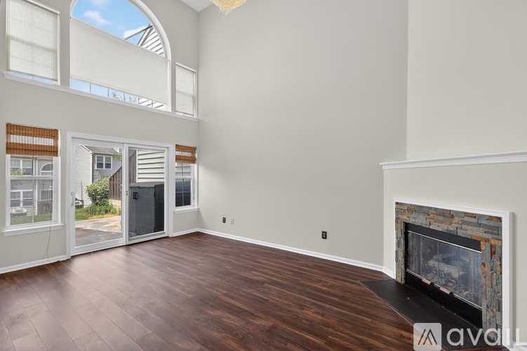 22 Victoria Circle 2 Beds Townhouse for Rent - Photo gallery 4