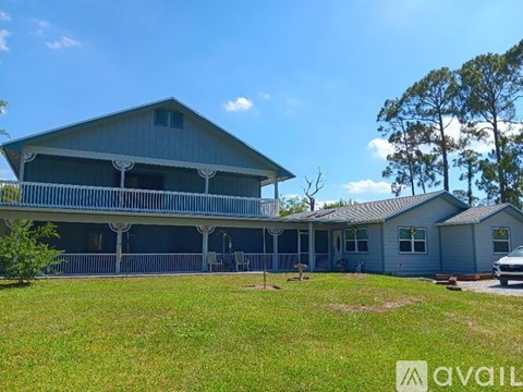 13136 54Th Street North 3 Beds Apartment for Rent