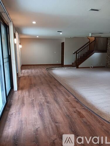 13136 54Th Street North 3 Beds Apartment for Rent