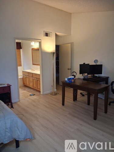 1 Alderberry 3 Beds Single Family Home for Rent - Photo gallery 2