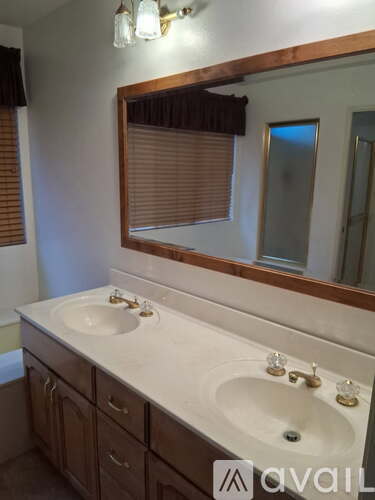 1 Alderberry 3 Beds Single Family Home for Rent - Photo gallery 4
