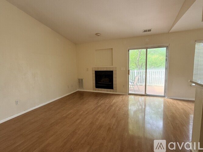 96 Wescott Rd 2 Beds Apartment for Rent - Photo gallery 3