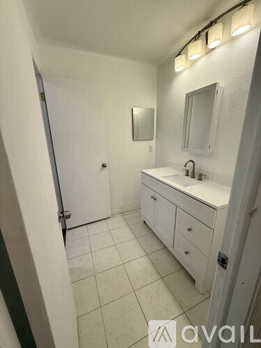 96 Wescott Rd 2 Beds Apartment for Rent
