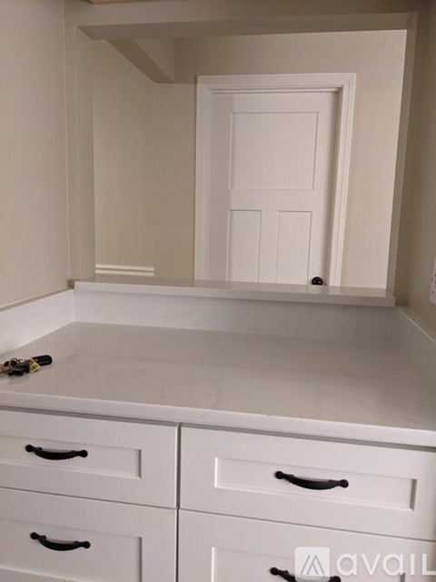 1 Timberwood Drive 2 Beds Apartment for Rent