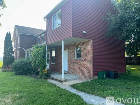 164 South River Street 3 Beds Apartment for Rent