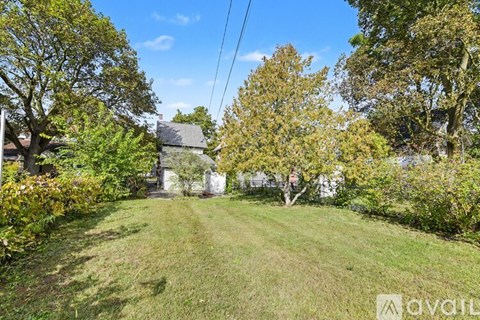 623 West Eighth Street 2 Beds Apartment for Rent
