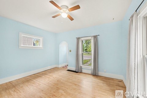 623 West Eighth Street 2 Beds Apartment for Rent