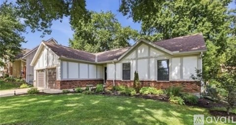 15295 Newton Drive 3 Beds Apartment for Rent