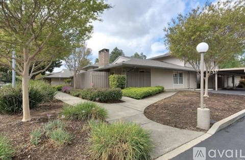 101 Roundtree Boulevard 3 Beds Apartment for Rent