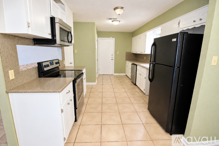 517 E 27th Ave 3 Beds Single Family Home for Rent - Photo gallery 5